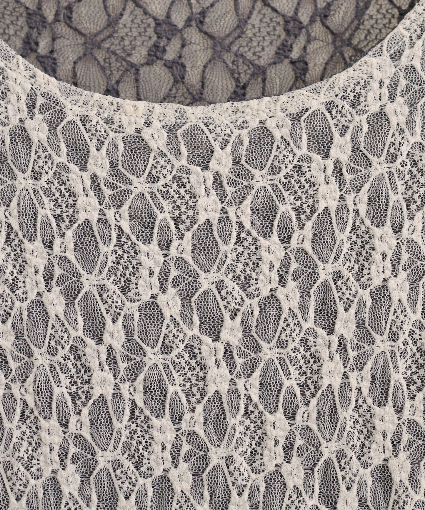 natural couture 雙面兩色Lace Top