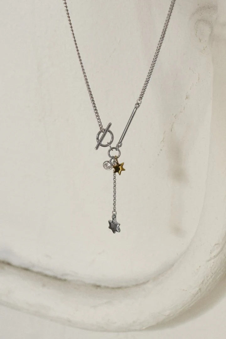GOLDY Micro asterik necklace
