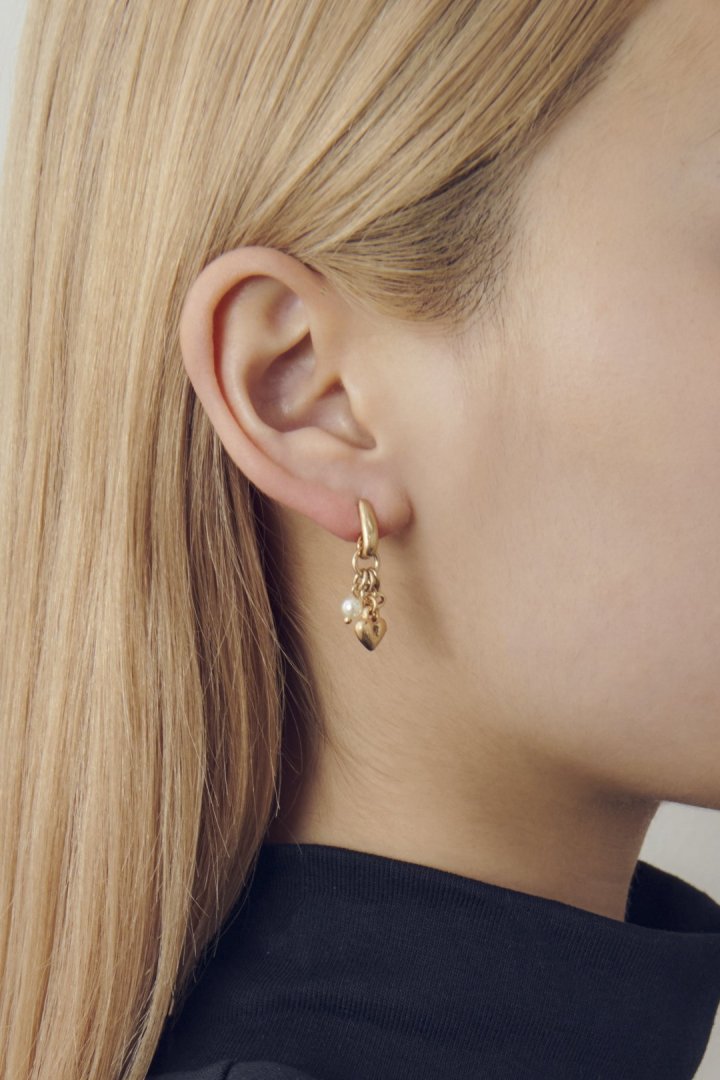 GOLDY Heart Key Charm Earrings