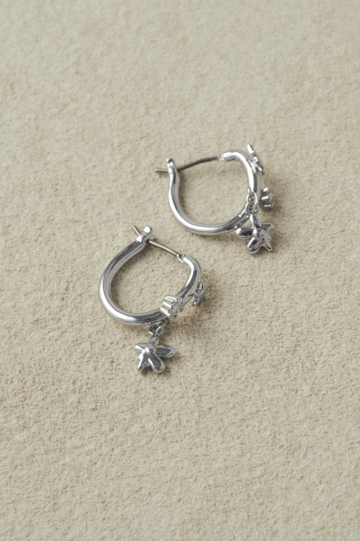 GOLDY Flower motif Earrings