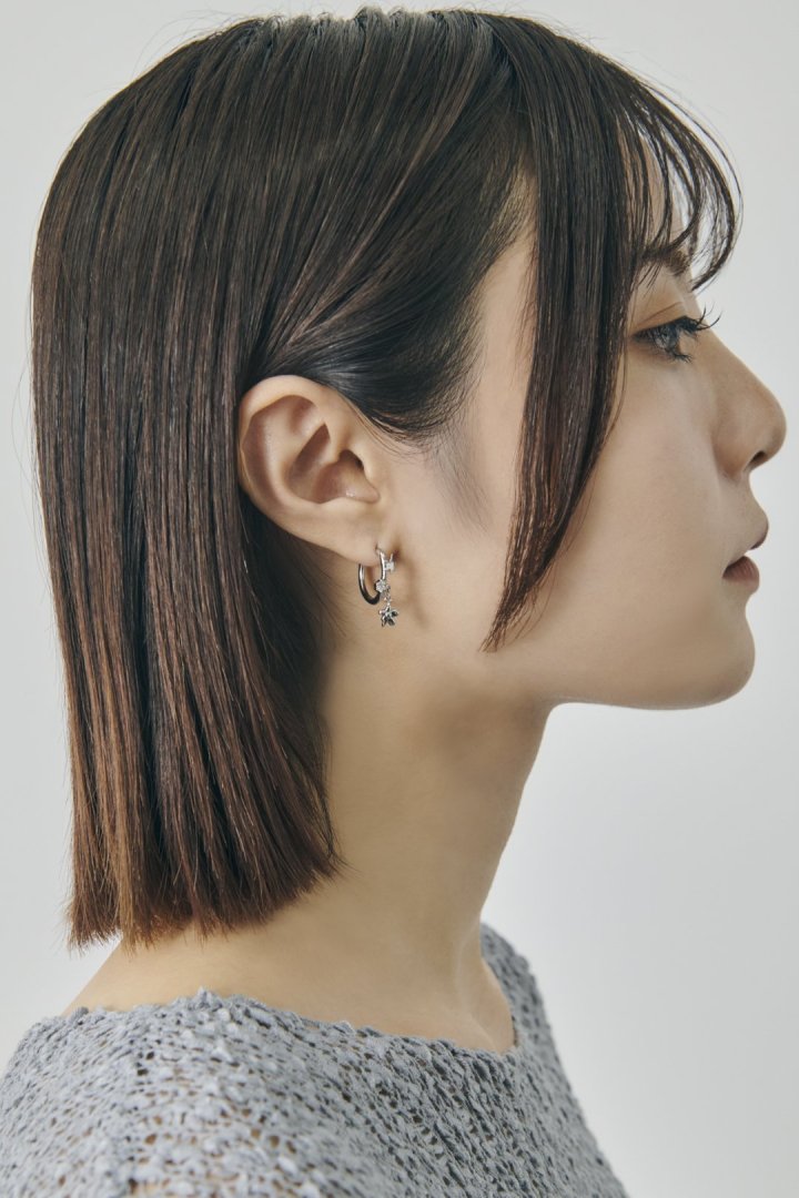 GOLDY Flower motif Earrings