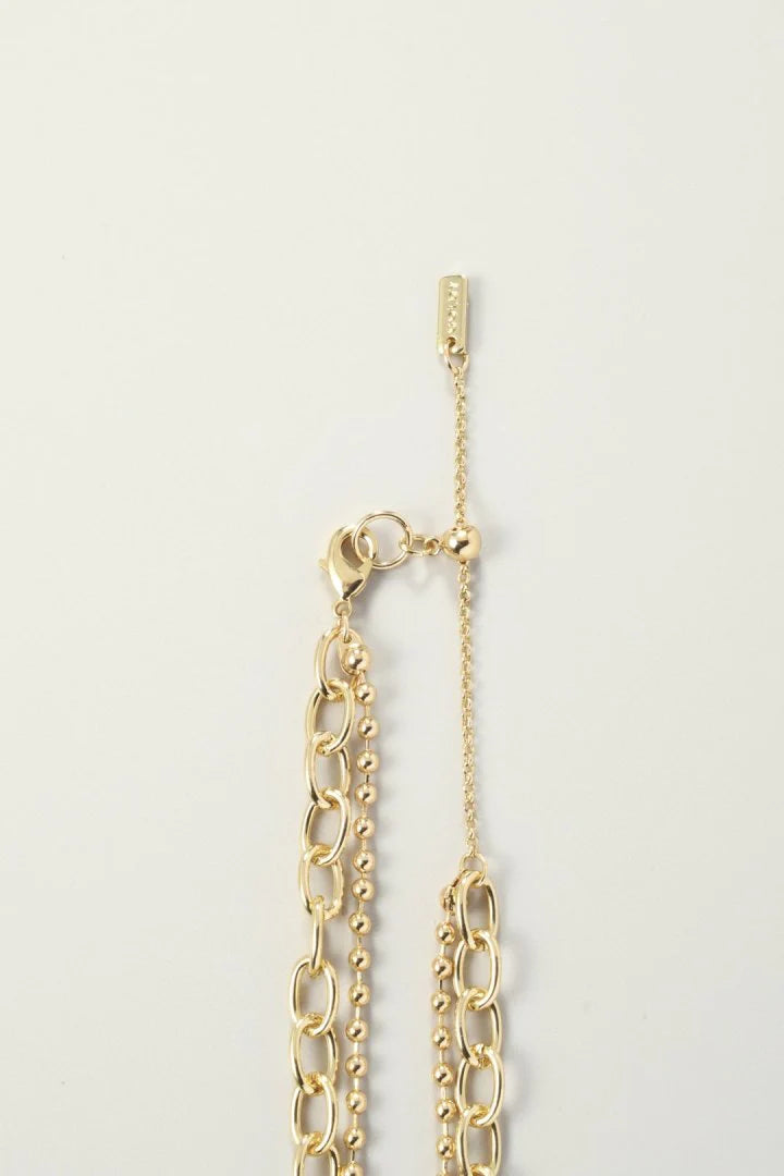 GOLDY Color Flower Charm Necklace