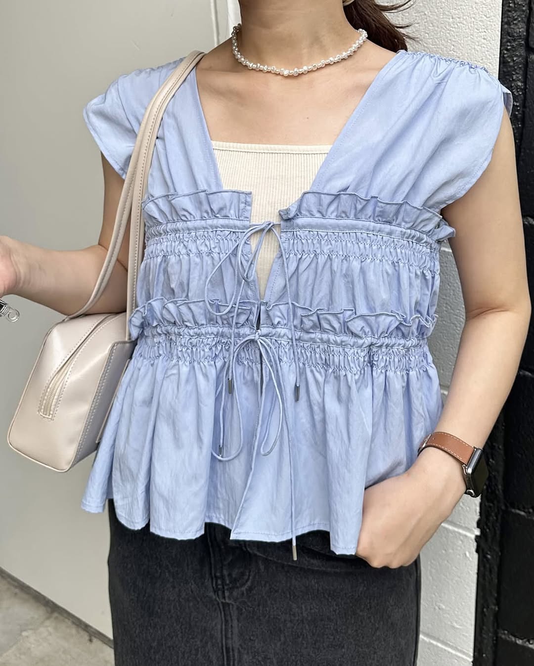 umm. By Discoat 褶褶絲帶sleeveless