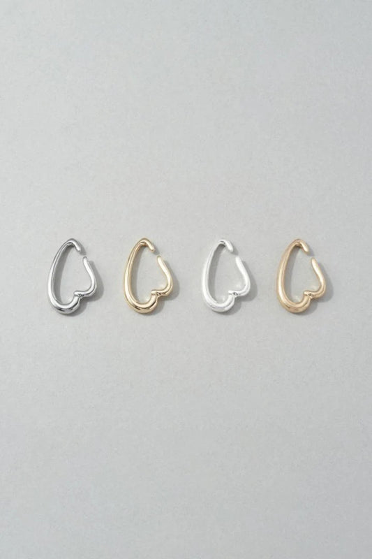 GOLDY Inverted Heart Earcuff