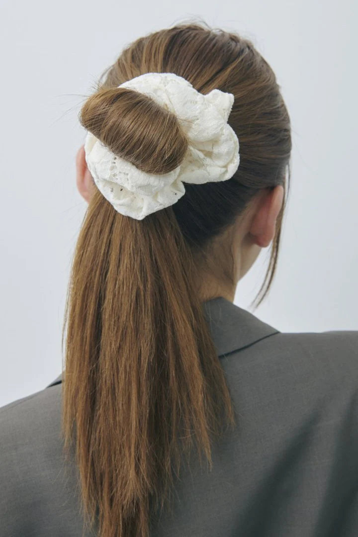 GOLDY lace hang chou chou