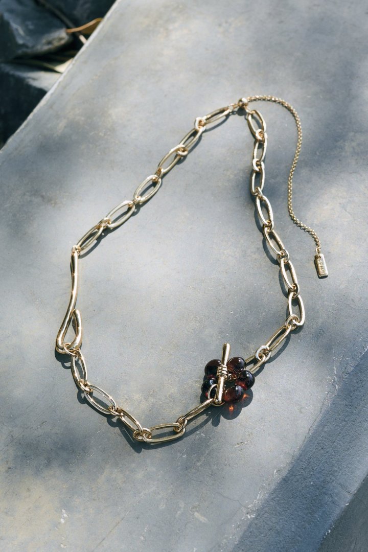 GOLDY glass flower chain necklace - Image 19