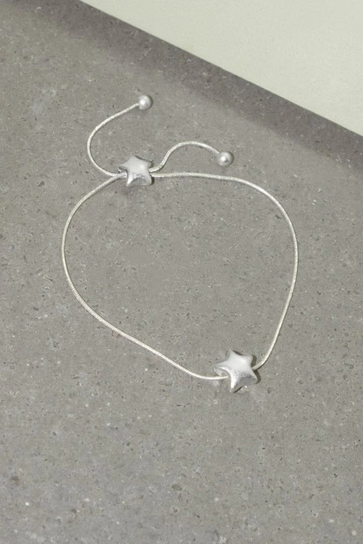 GOLDY Double Star Slide Bracelet