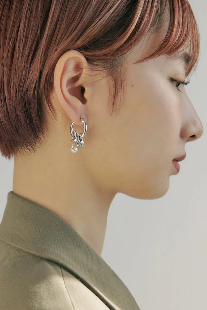 GOLDY Star Charm Earrings