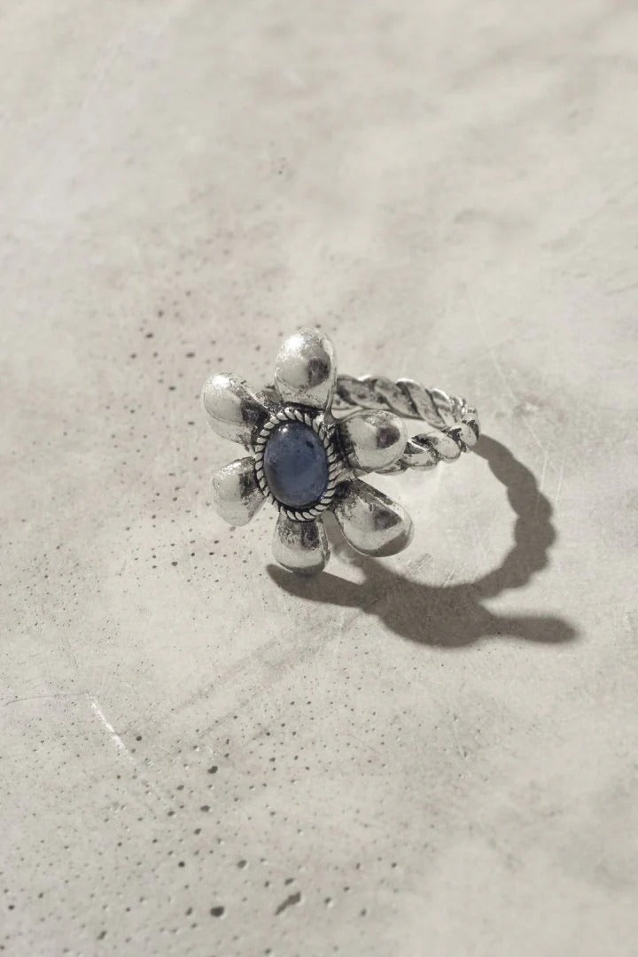 GOLDY Vintage Flower ring