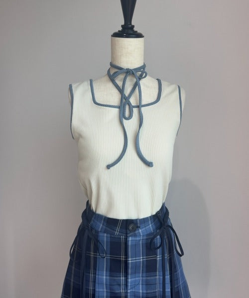 cup in bi color camisole