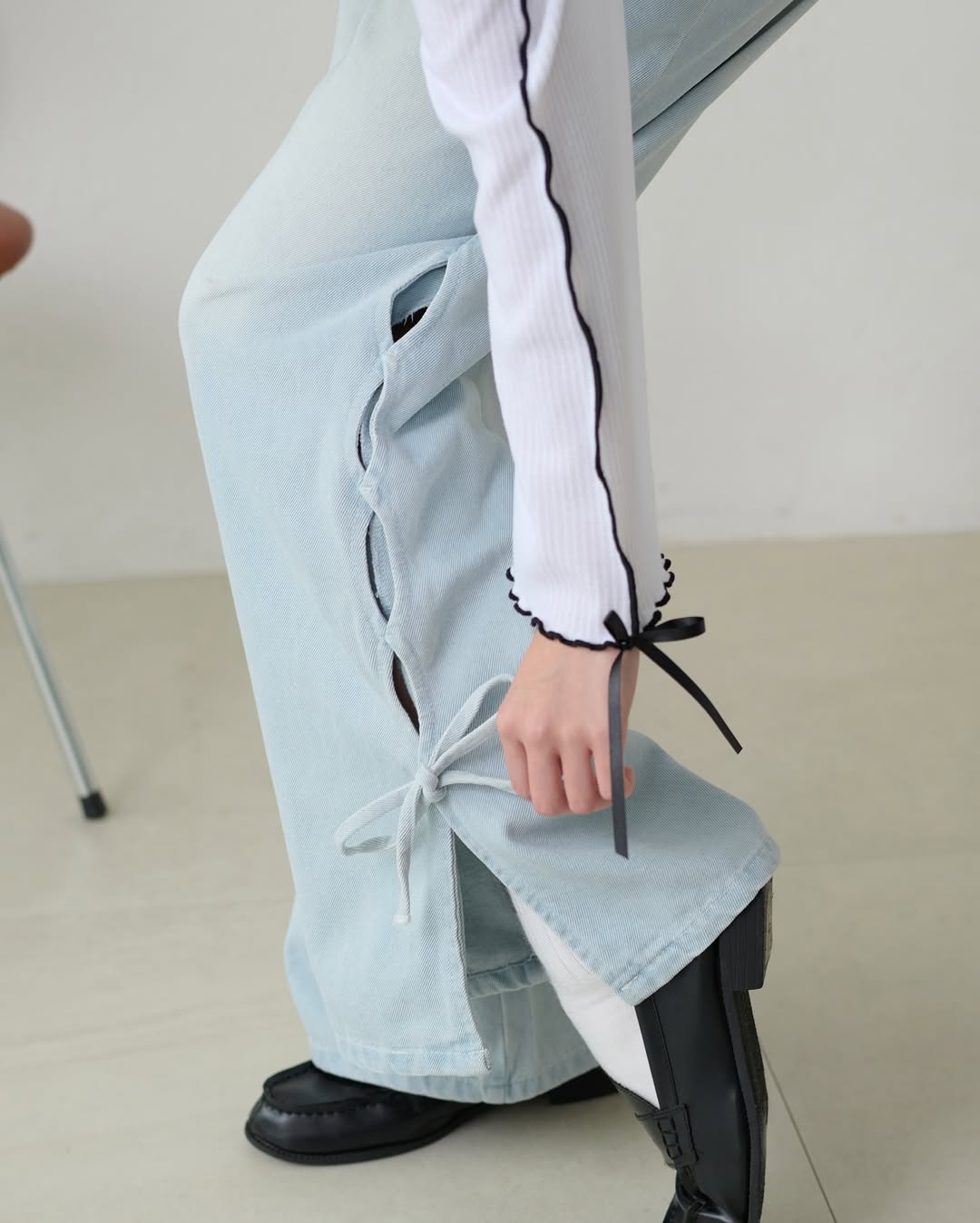 Kutir Ribbon flared denim pants