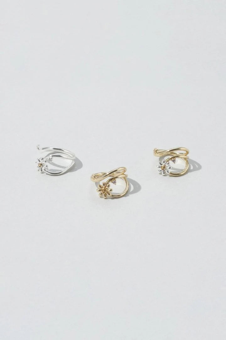 GOLDY Daisy Ring