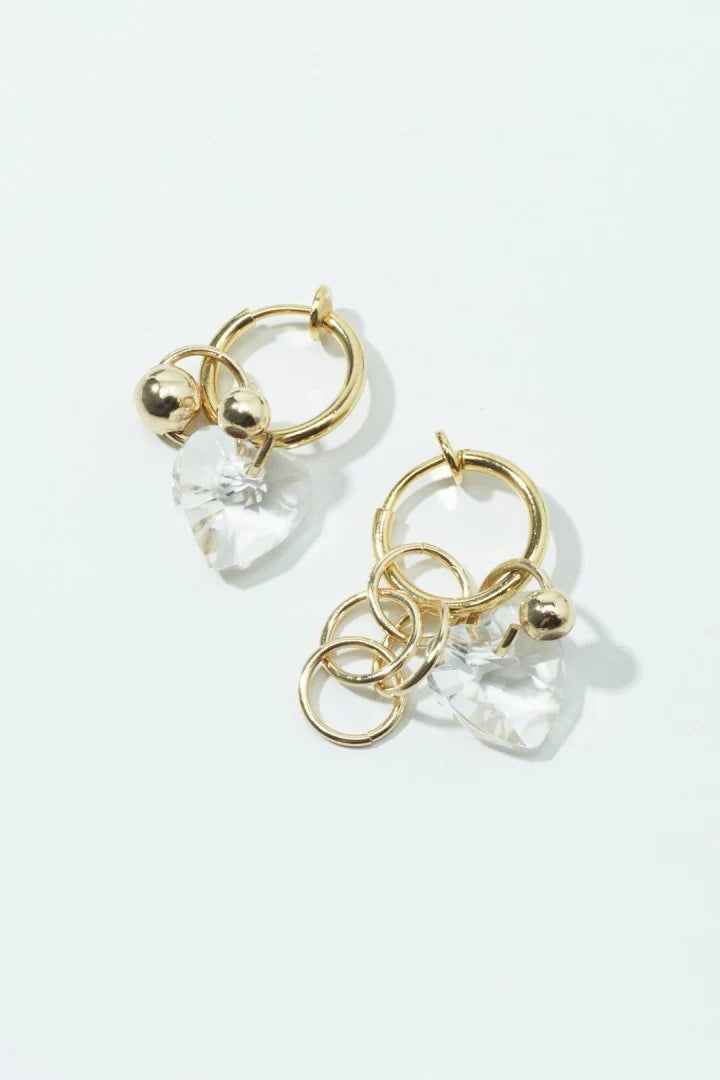 GOLDY shimmer heart charm earrings