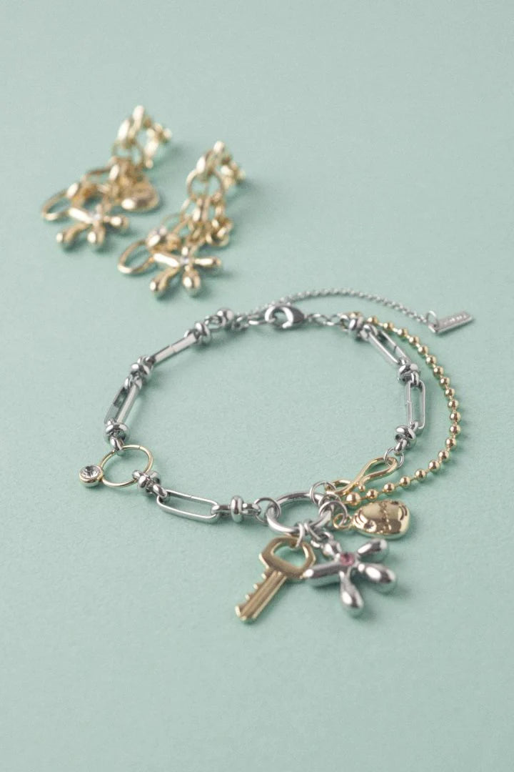 GOLDY Color Flower Charm Bracelet