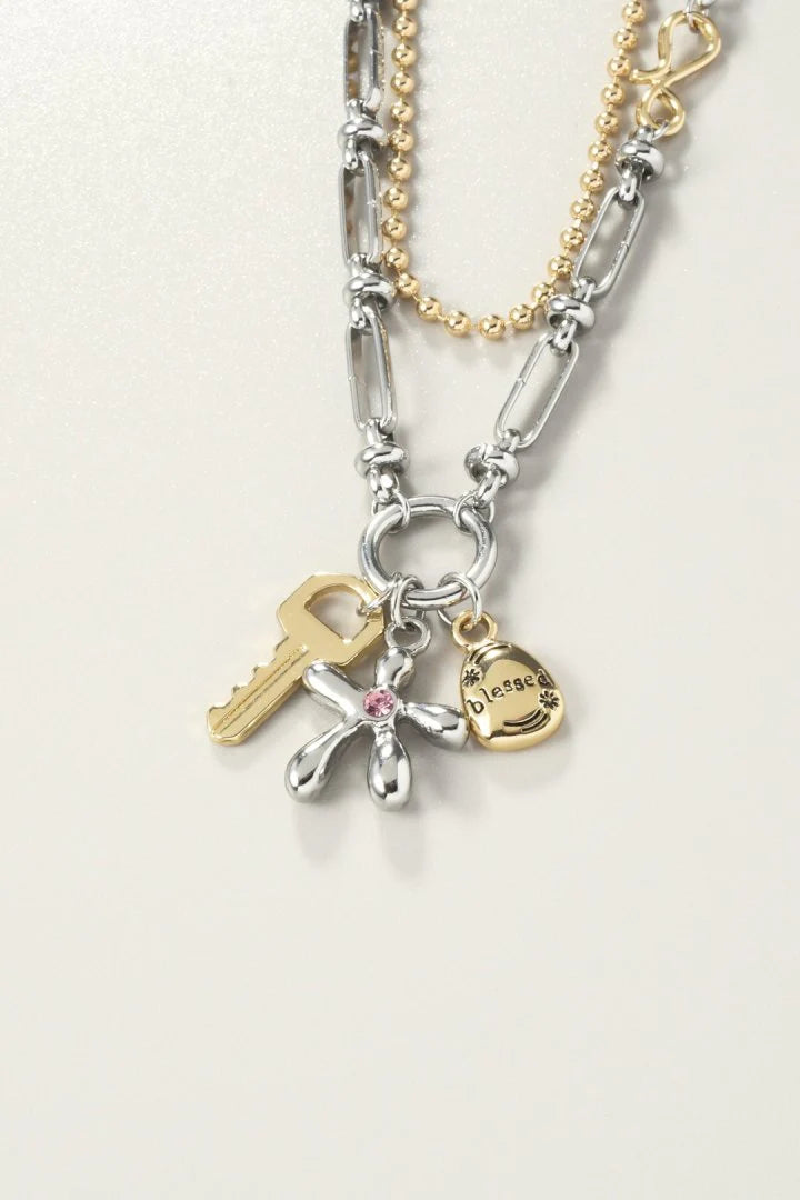 GOLDY Color Flower Charm Necklace