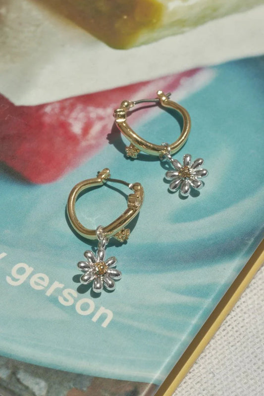 GOLDY Daisy Earrings
