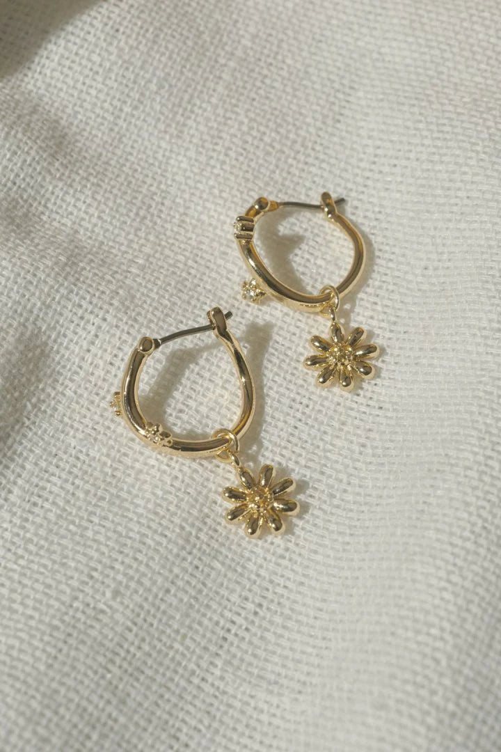 GOLDY Daisy Earrings