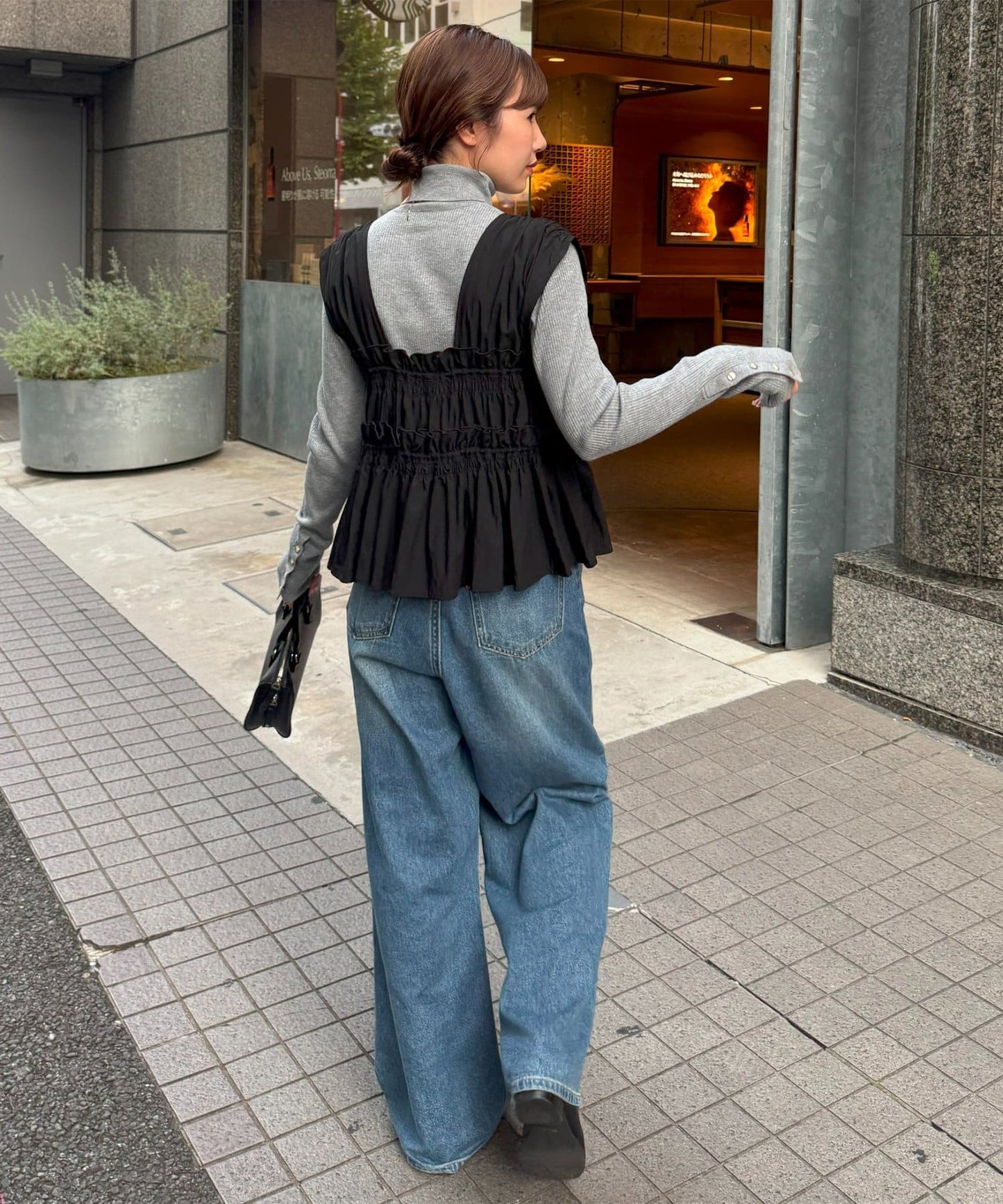 umm. By Discoat 褶褶絲帶sleeveless