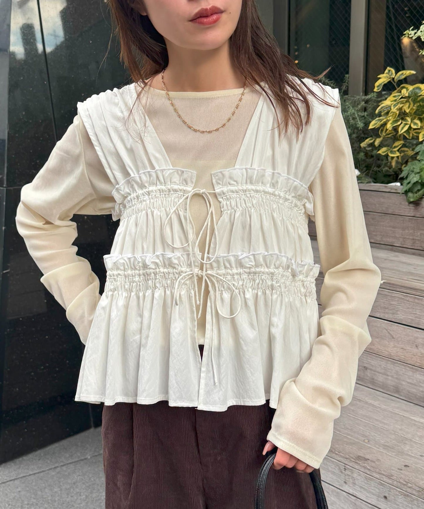 umm. By Discoat 褶褶絲帶sleeveless