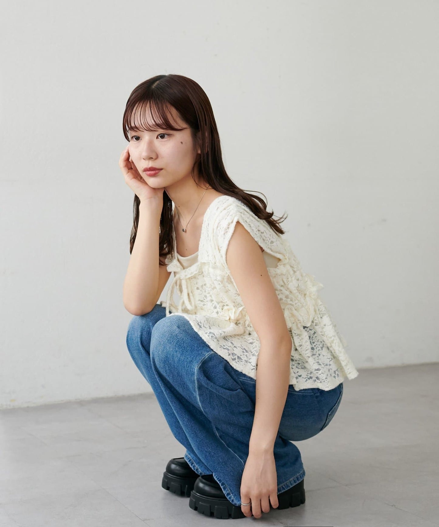 umm. By Discoat Lace 褶褶絲帶sleeveless