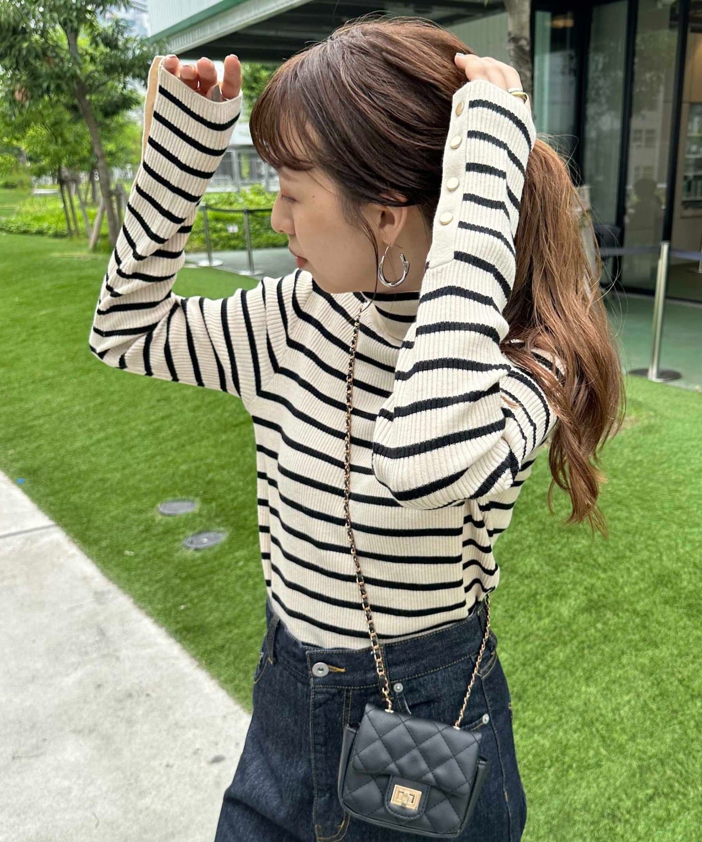 DISCOAT 鈕扣袖口羅紋高領衫