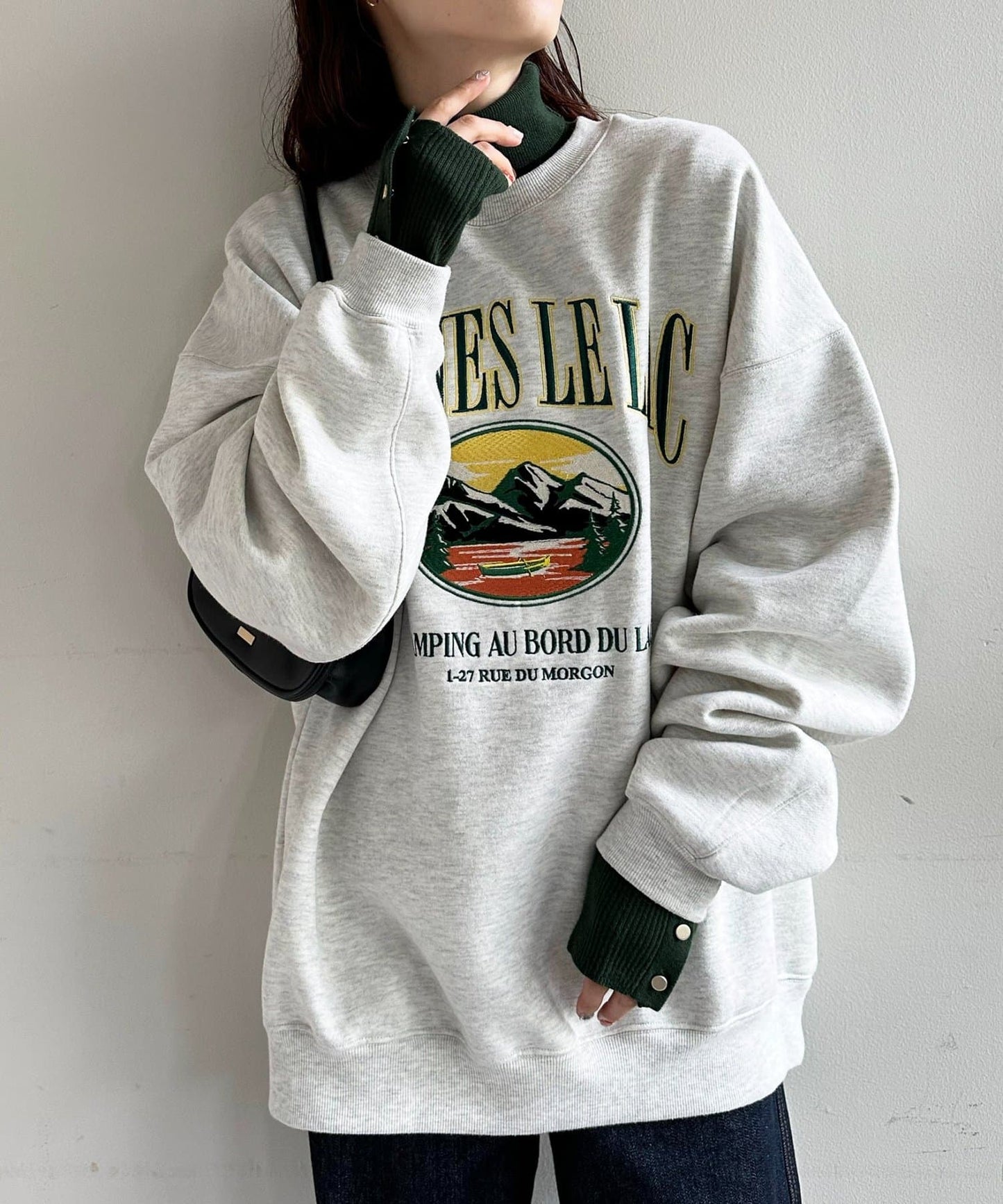 DISCOAT 鈕扣袖口羅紋高領衫