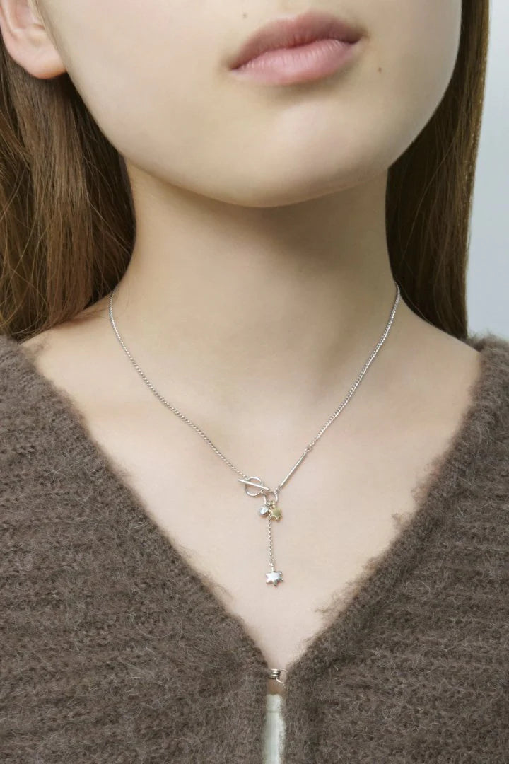 GOLDY Micro asterik necklace