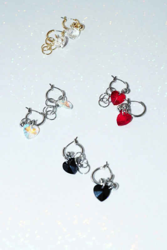 GOLDY shimmer heart charm earrings