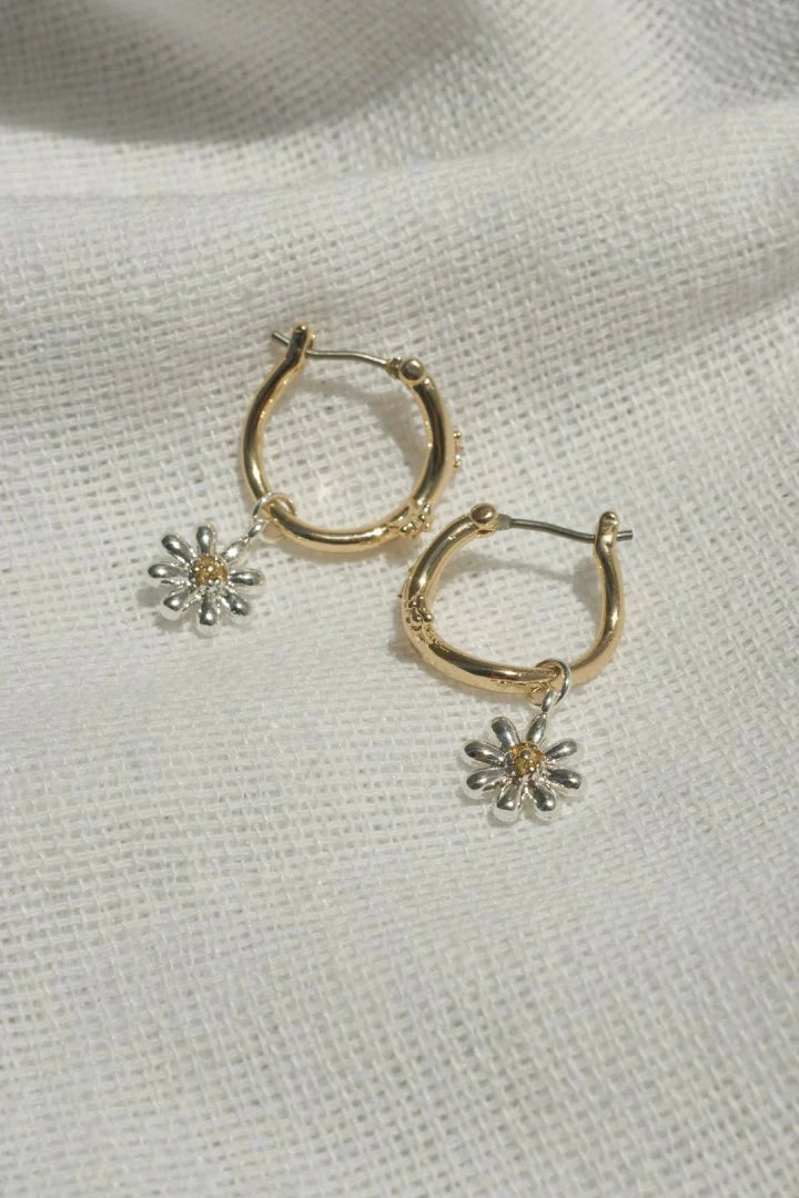 GOLDY Daisy Earrings