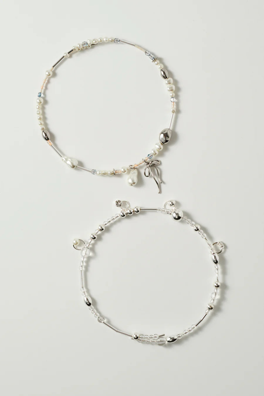 GOLDY Multi-beaded neck cuff