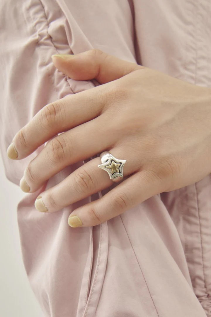 GOLDY Vintage Layered Star Ring