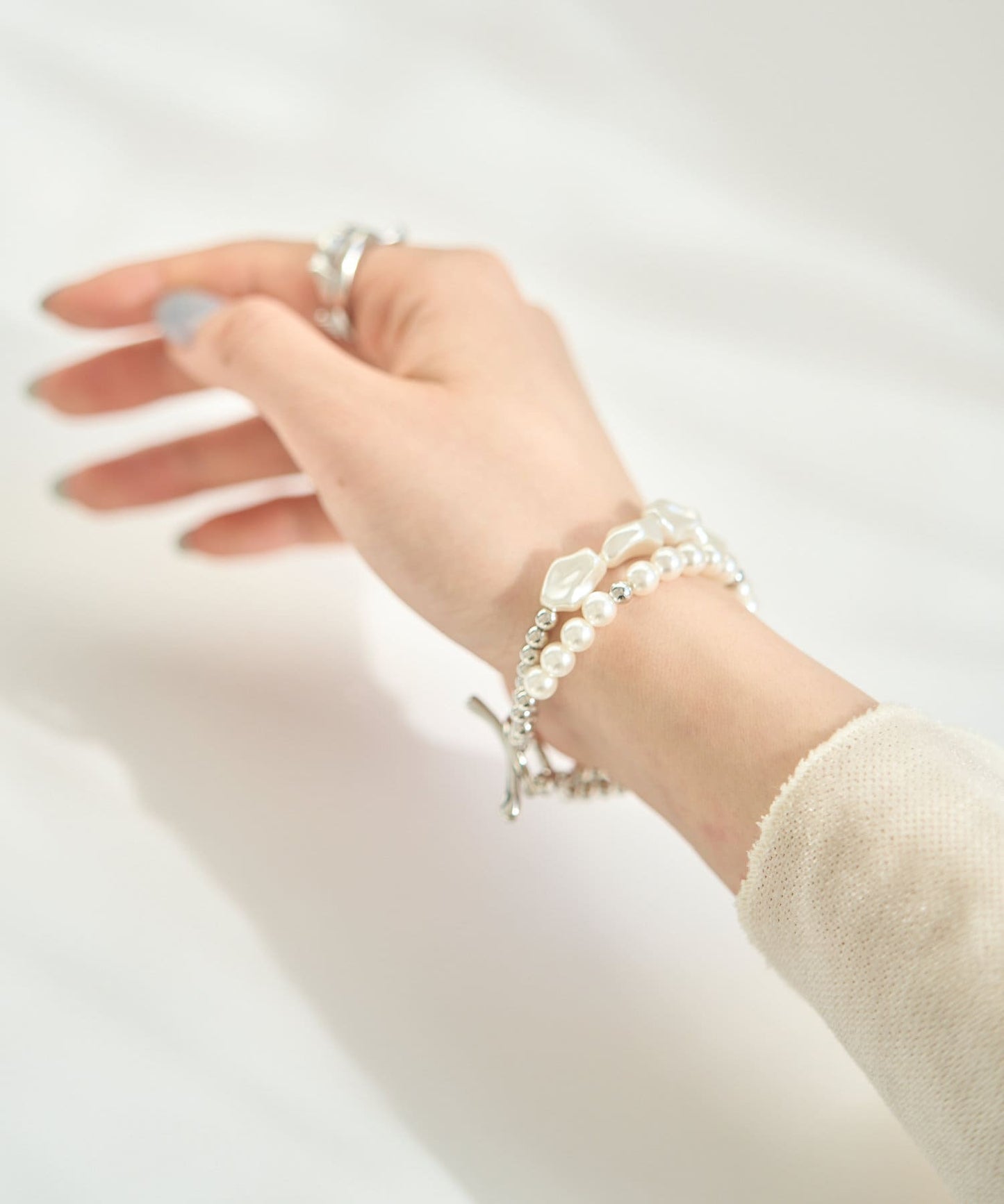 Kastane Random pearl bracelet