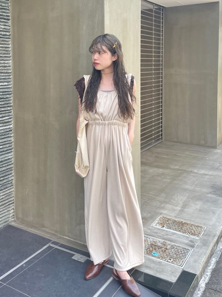 Kastane 荷葉邊工裝褲