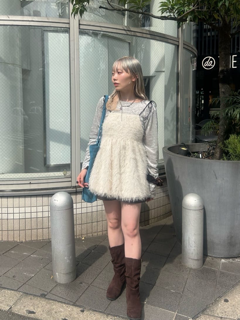 Kastane 鉚釘天鵝絨TOP