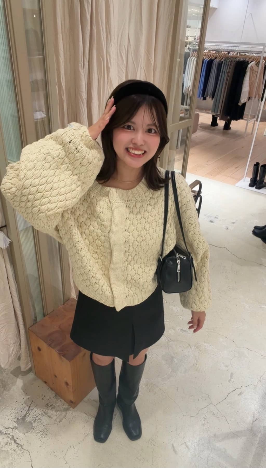 mystic Wave sheer whip knit