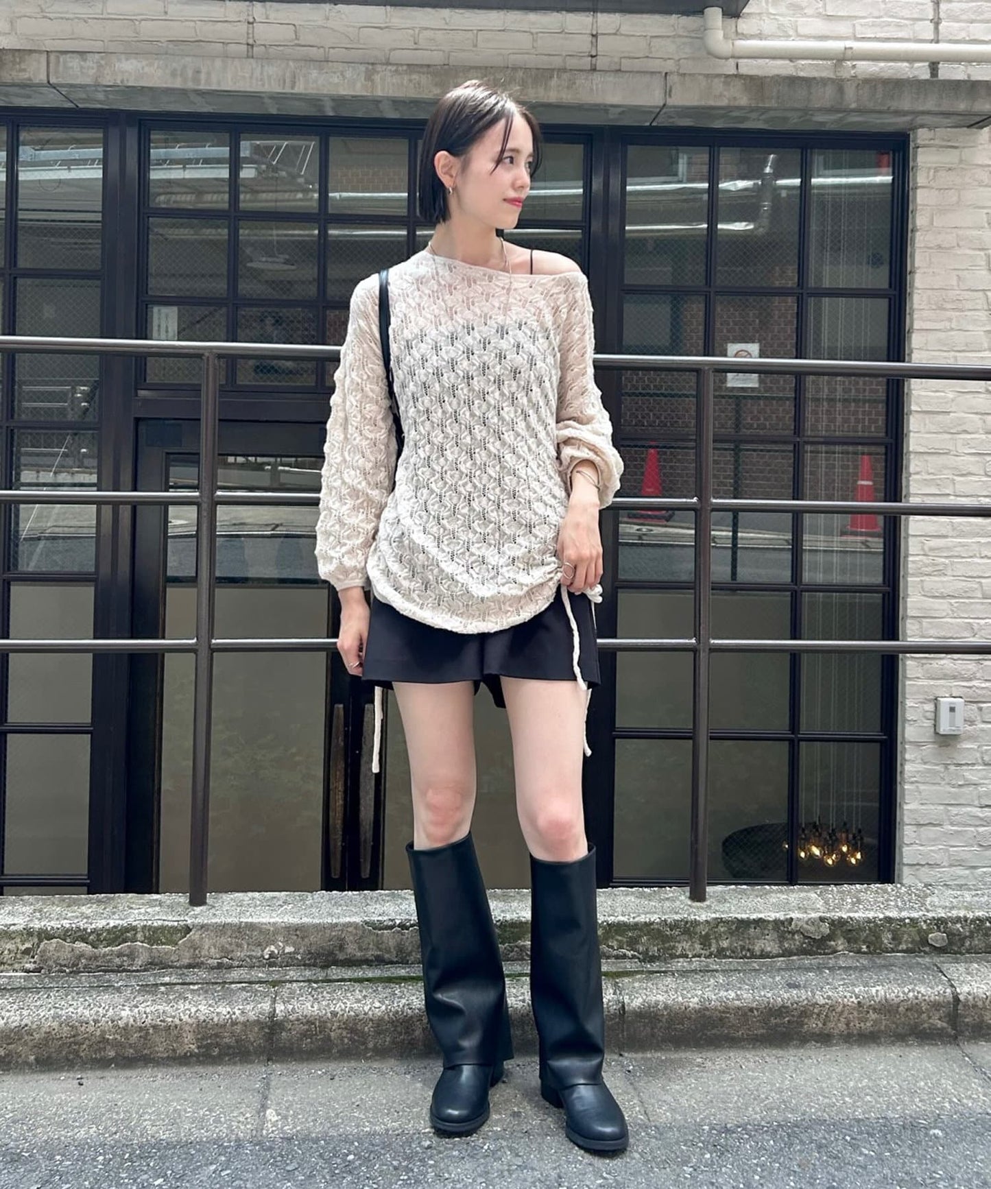 mystic 薄抽繩針織