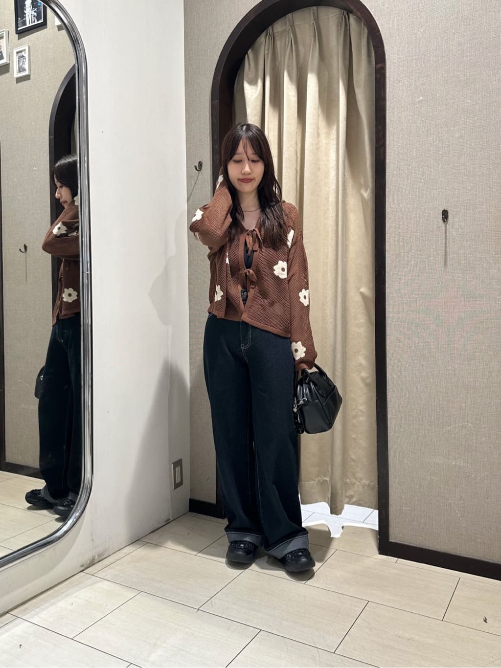 CPCM 2way 花花洞洞Ribbon Top
