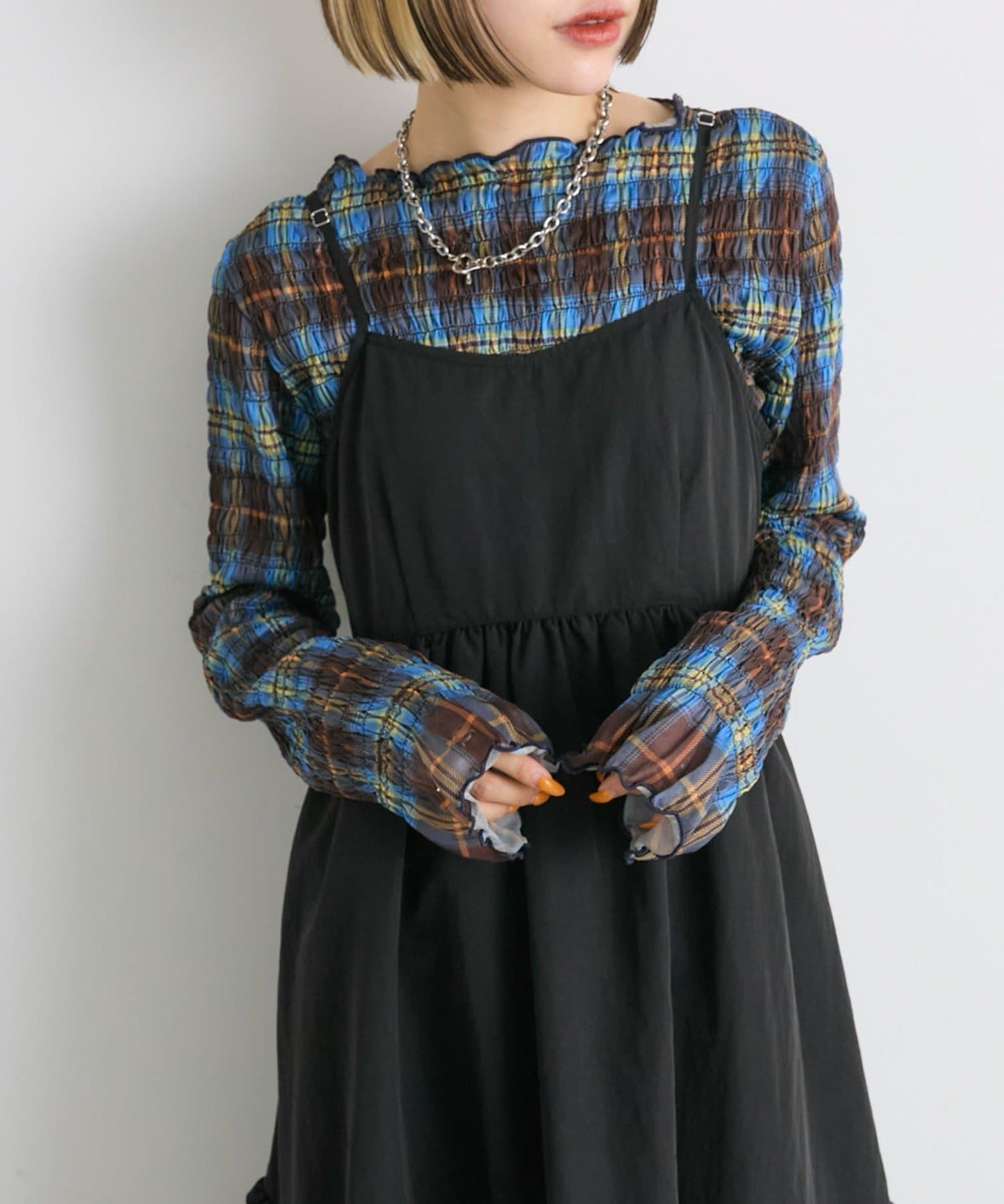 w closet Pattern shirring pullover