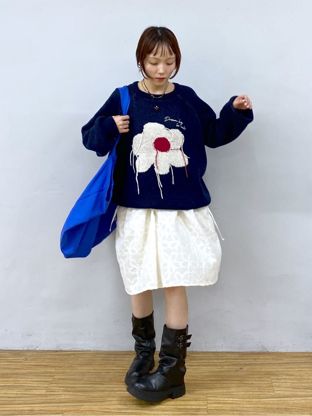 w closet 花花 lace mini ops