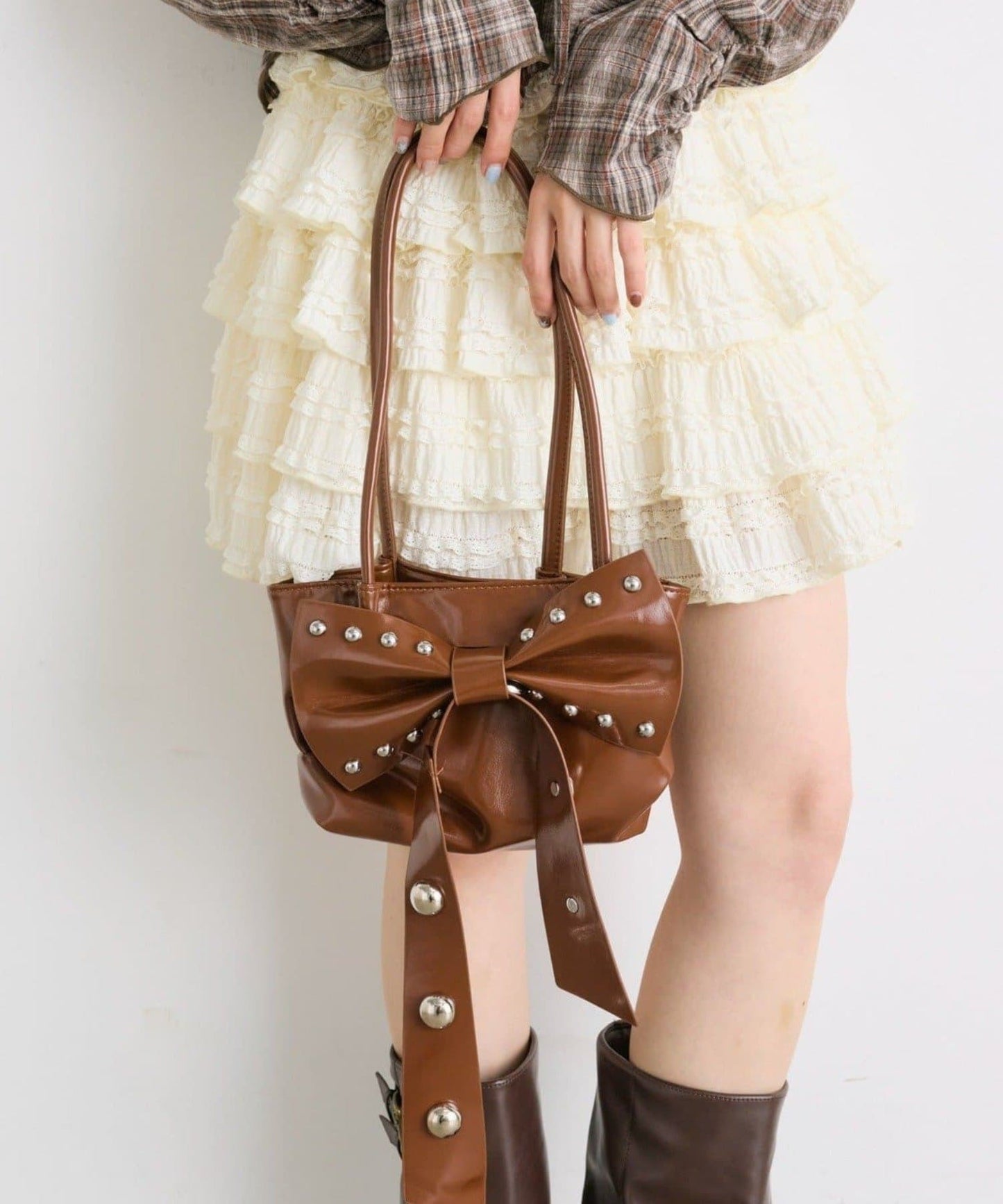 w closet Ribbon Shoulder Bag