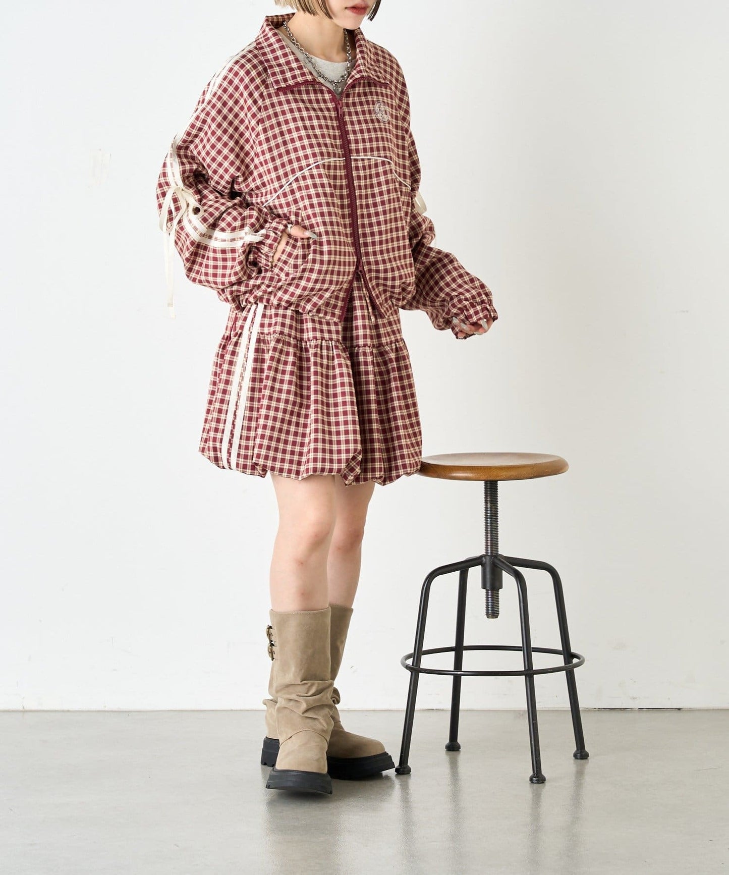 w closet Check line blouson