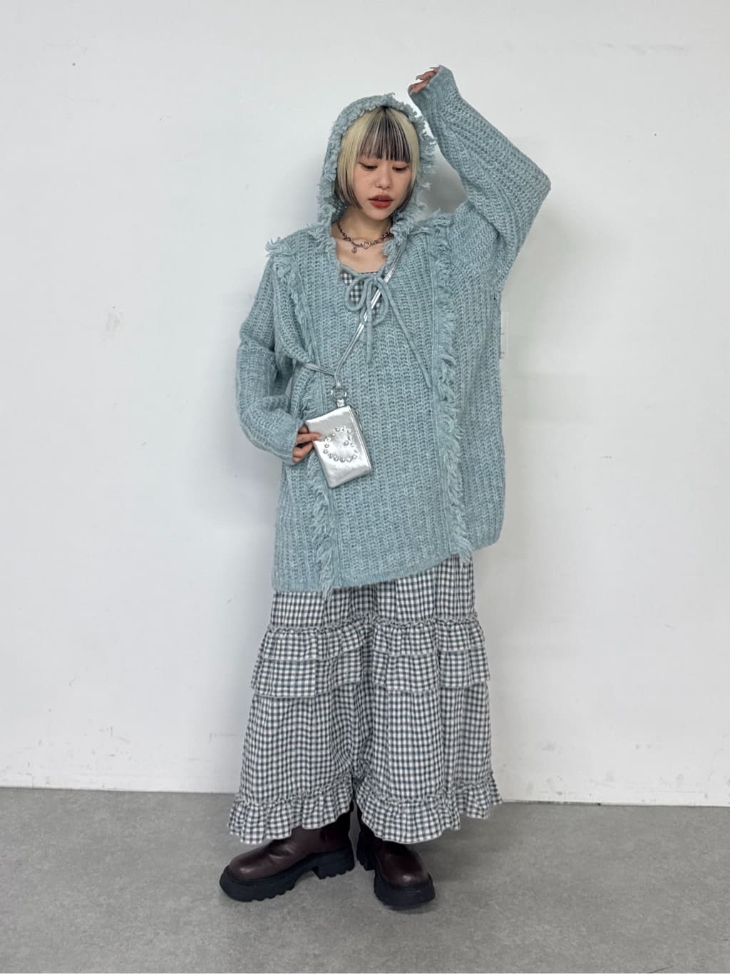 w closet 連帽流蘇混紡針織衫