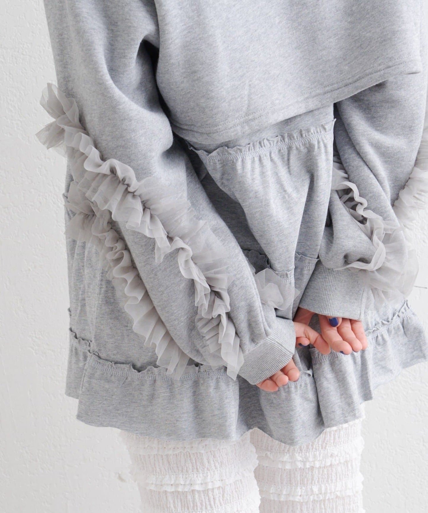 w closet 薄紗袖運動風ops