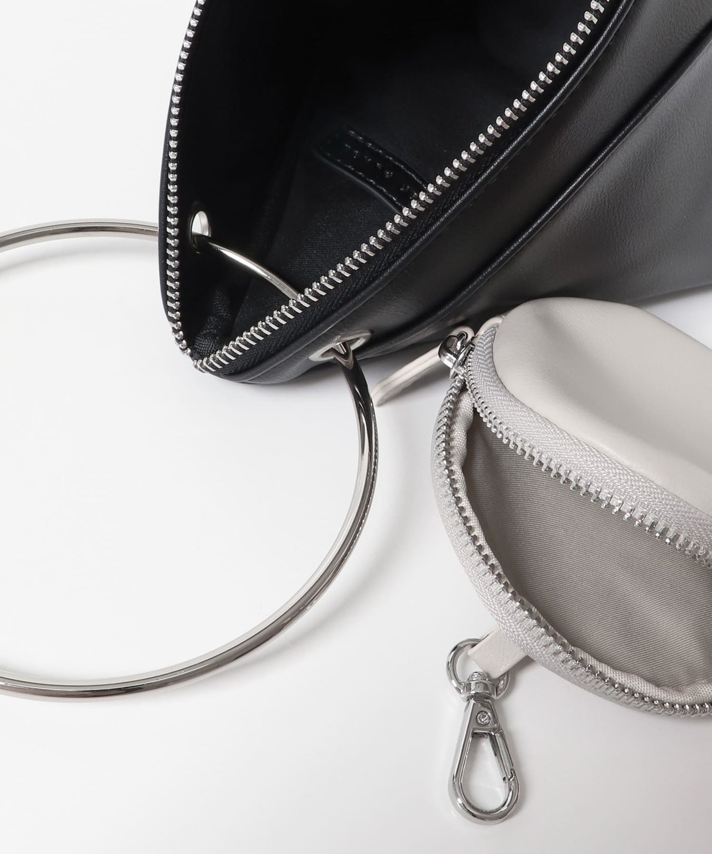 SENSE OF PLACE Hoop Handle Bag