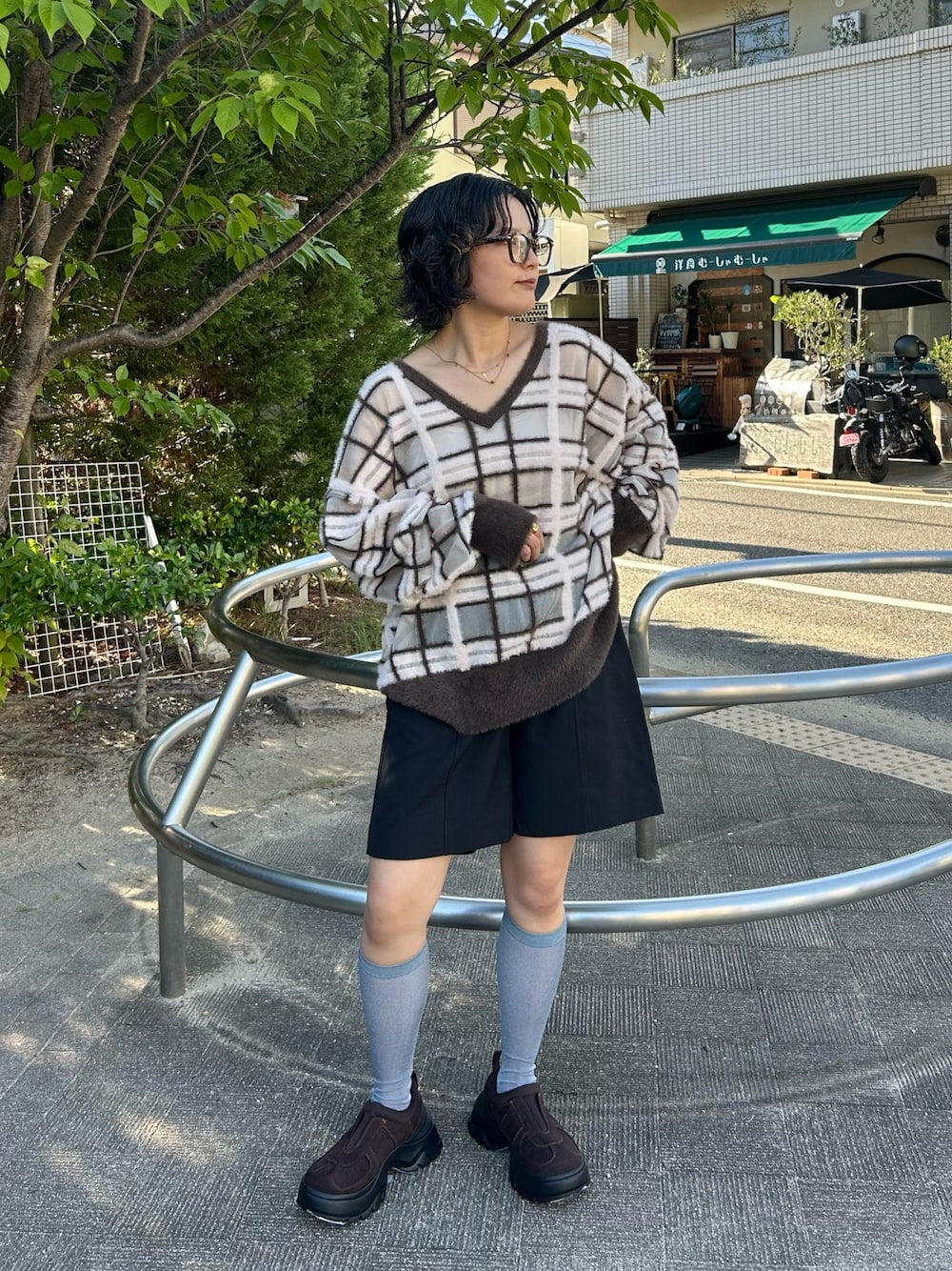 KBF sheer check feather knit