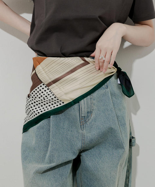 SMELLY Pattern Scarf