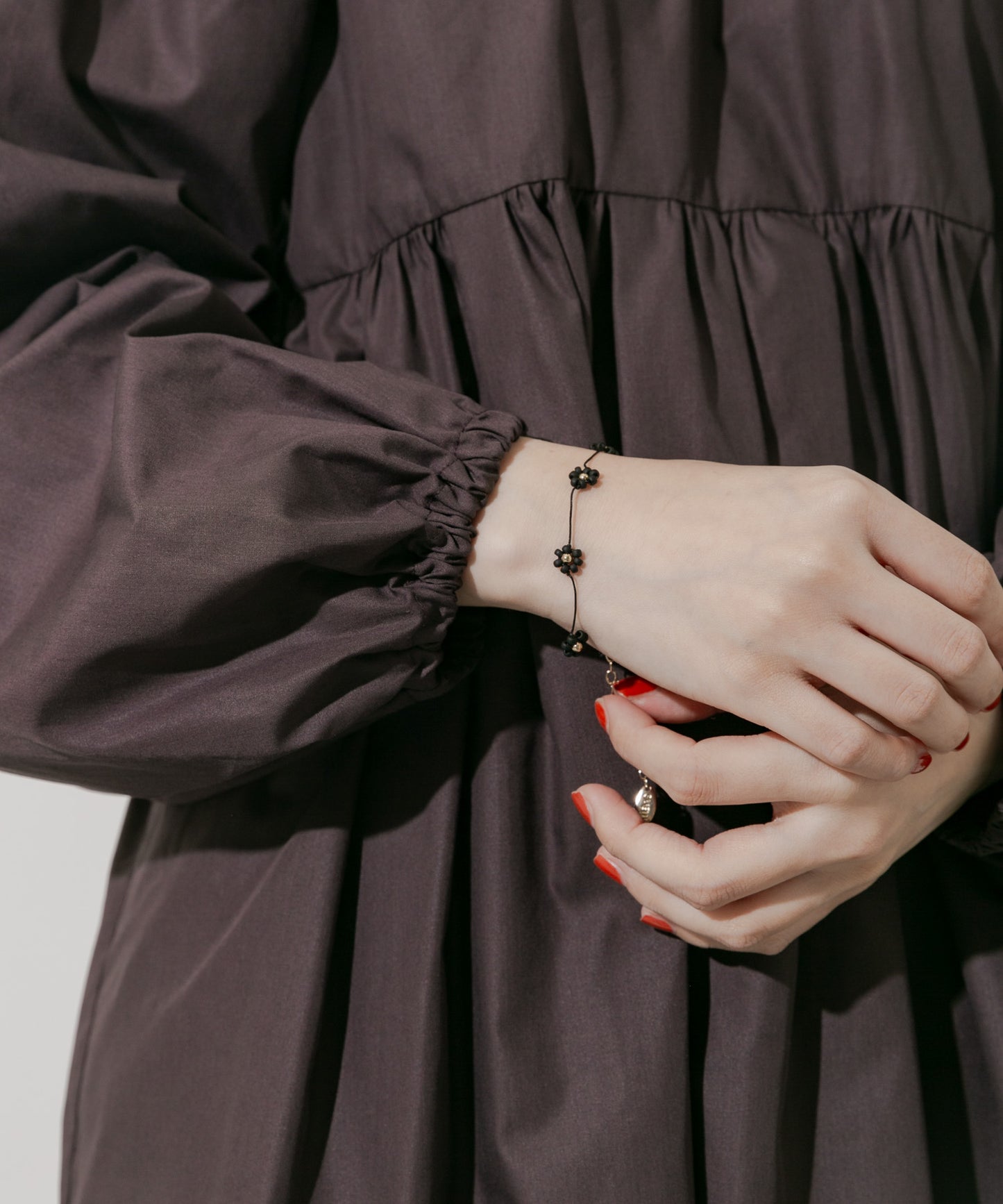 SMELLY Flower motif bracelet