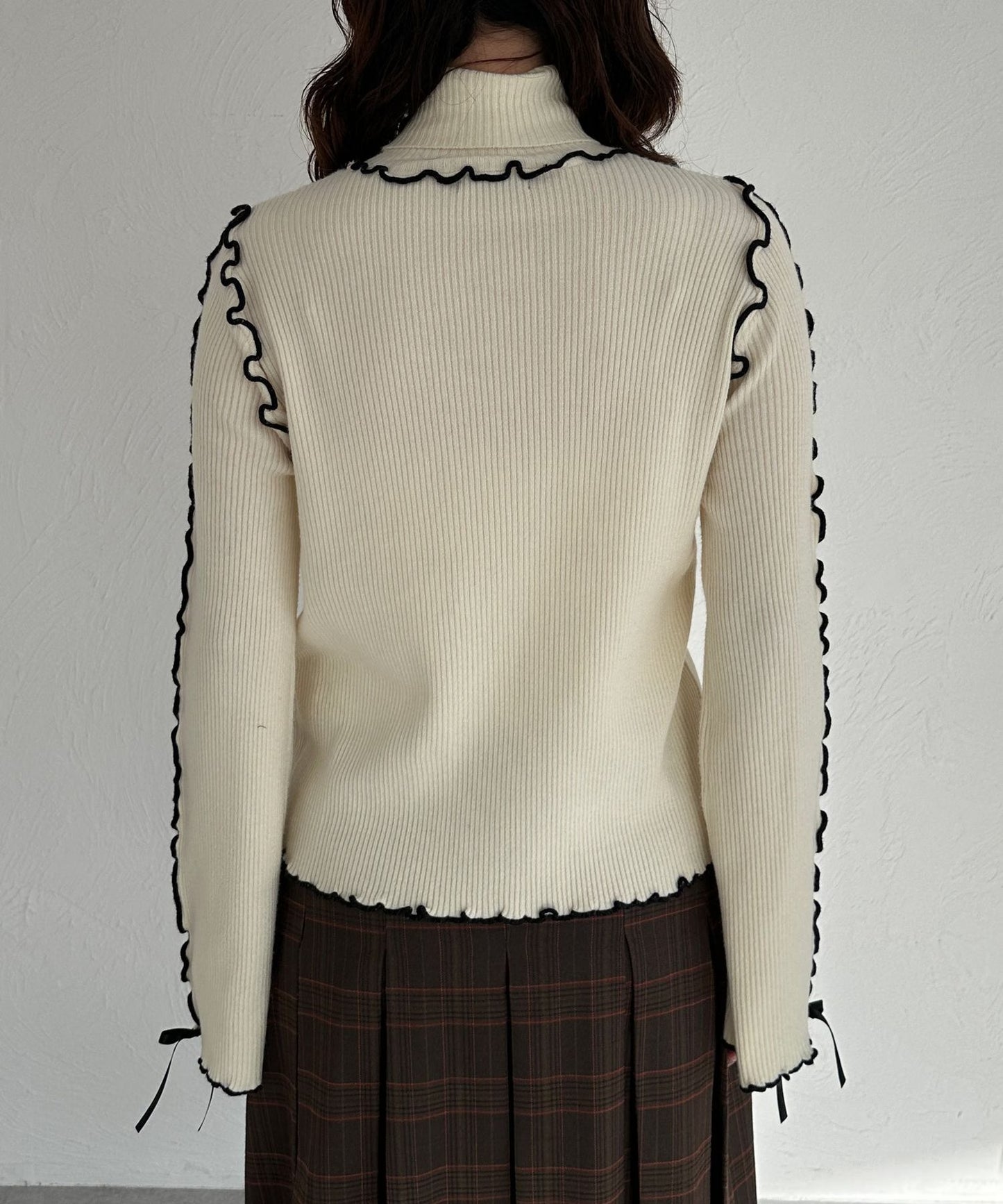 Kutir Ribbon 高領拼色 Knit