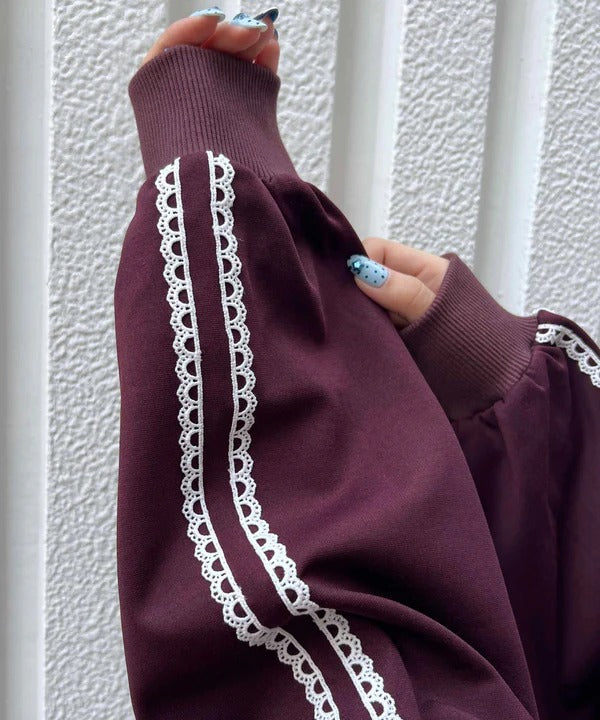 WC lace collar track jacket
