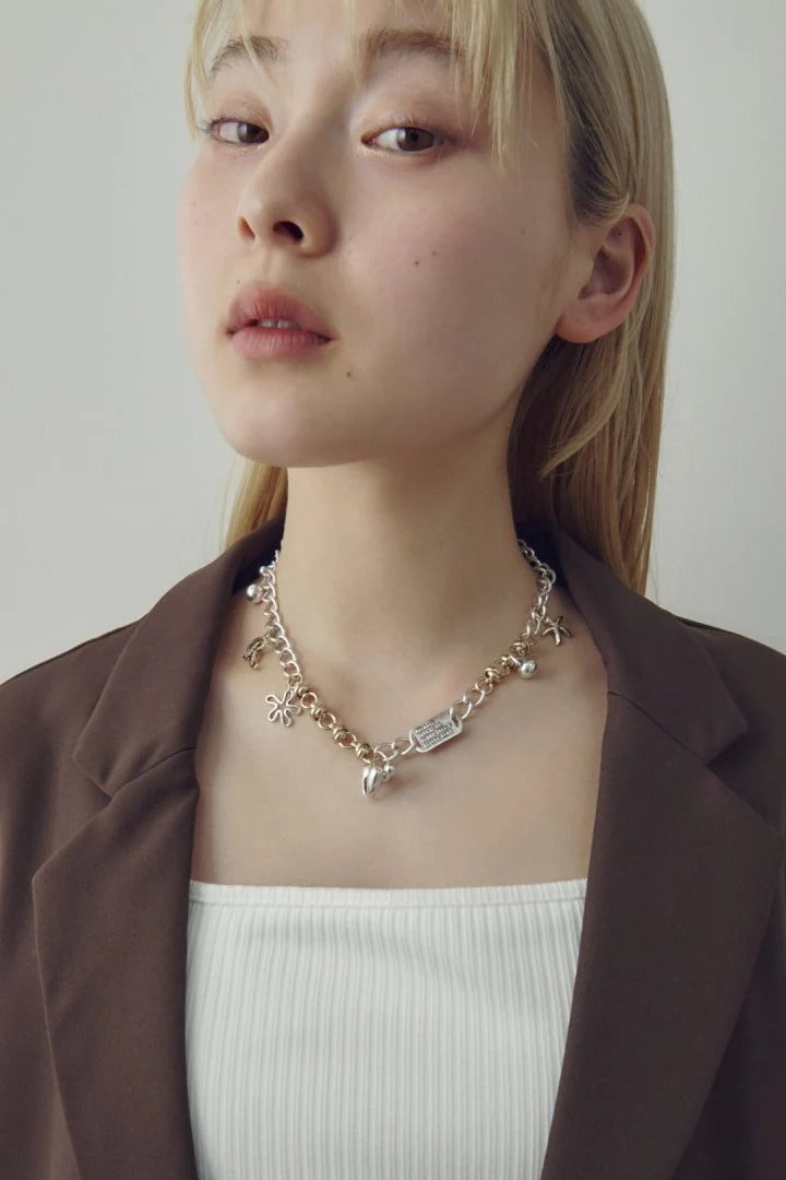 GOLDY Charm Necklace